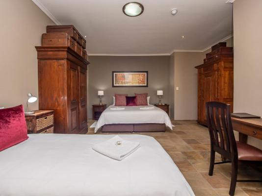 Room image 1