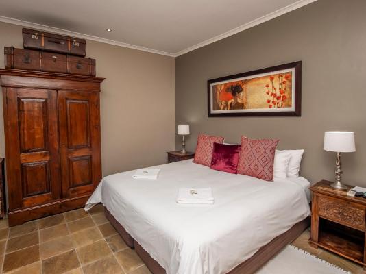 Room image 6