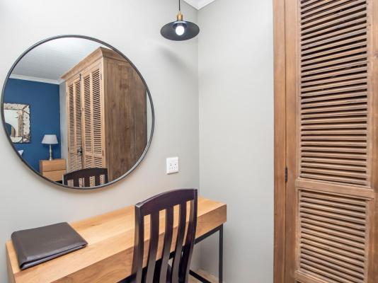 Room image 7
