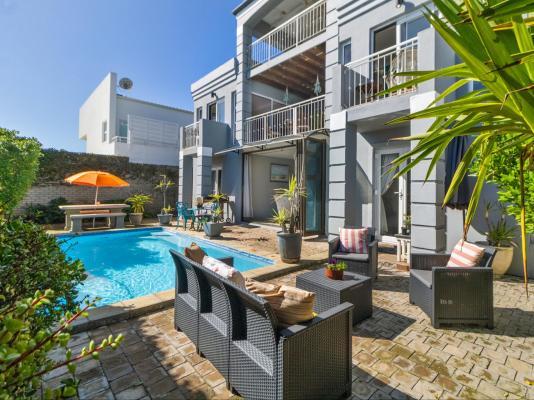 Sandcastle B&B Melkbosstrand - 220258