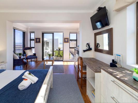 Sandcastle B&B Melkbosstrand - 220283