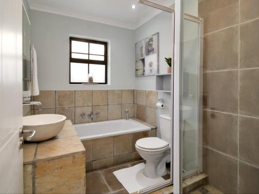 Sandcastle B&B Melkbosstrand - 220293