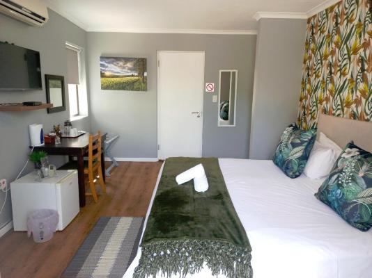 Sandcastle B&B Melkbosstrand - 220302