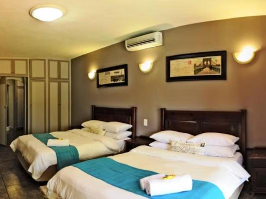 Room image 1