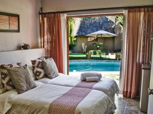 Room image 1