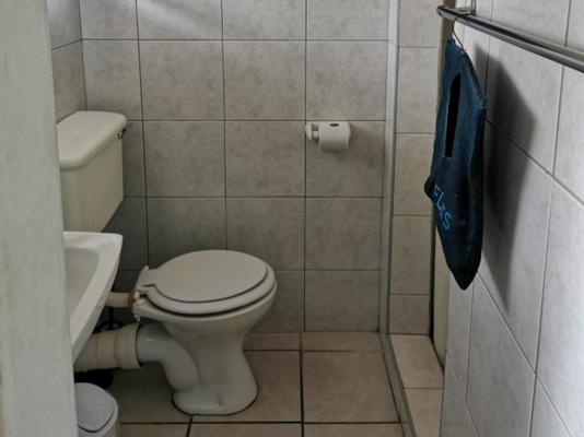 Room image 1