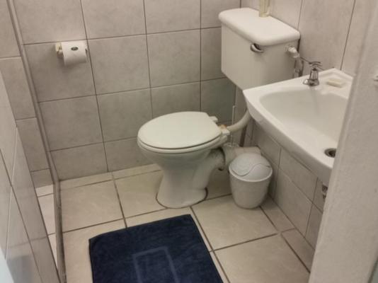 Room image 1