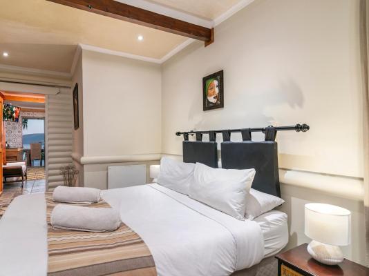 Room image 2