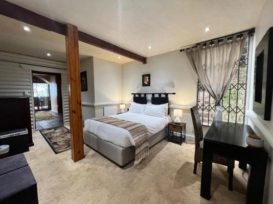 Room image 5