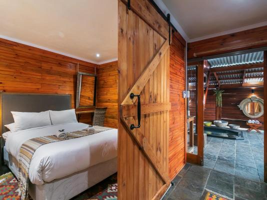 Room image 8