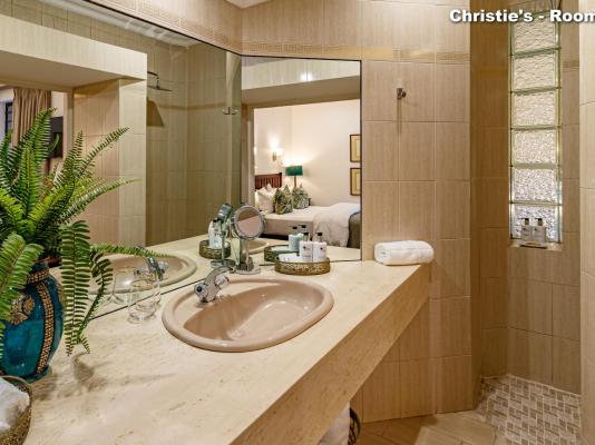 Room image 1