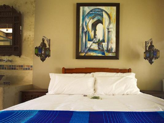Room image 4