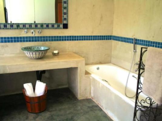 Room image 2