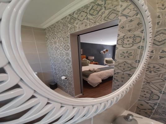 Room image 1