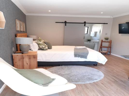 Room image 2