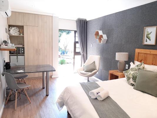 Room image 5