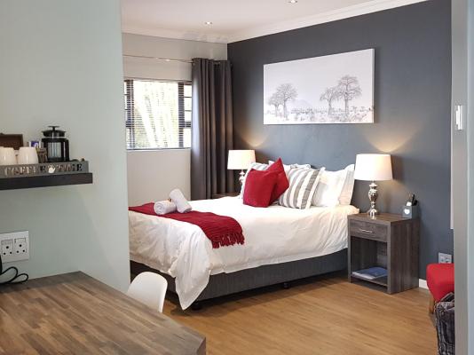 Room image 3