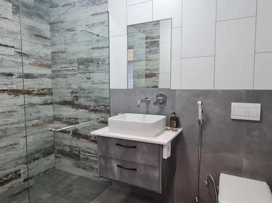 Room image 5