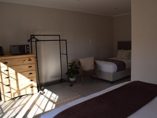 Room image 1