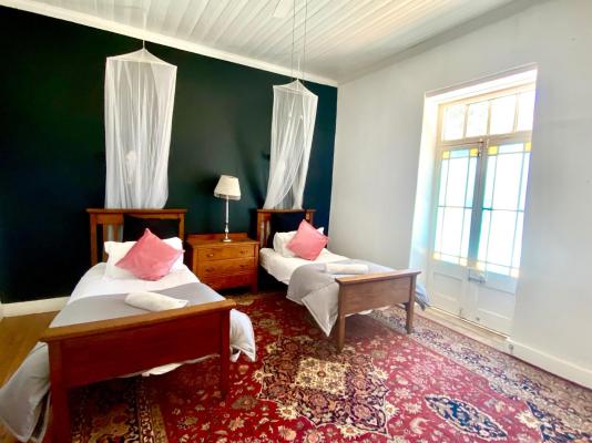 Room image 2