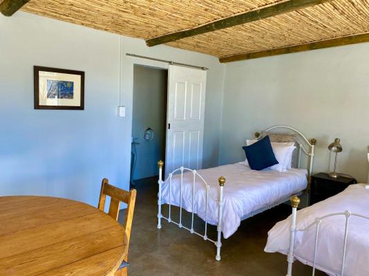 Room image 1