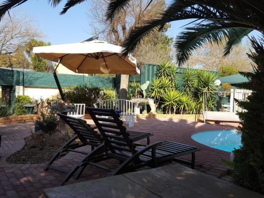 SleepEezy Cottages - 221376