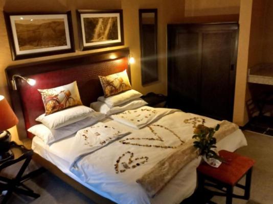 Room image 3