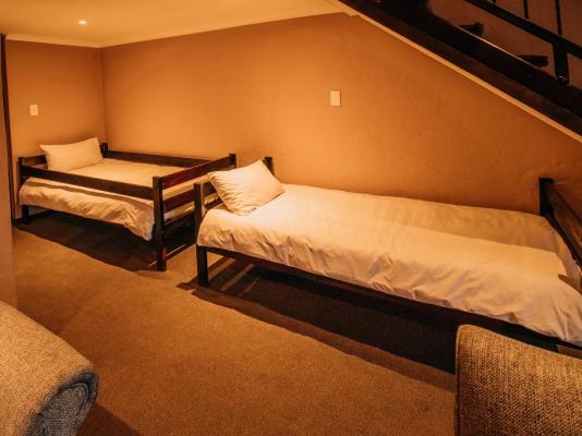 Room image 5