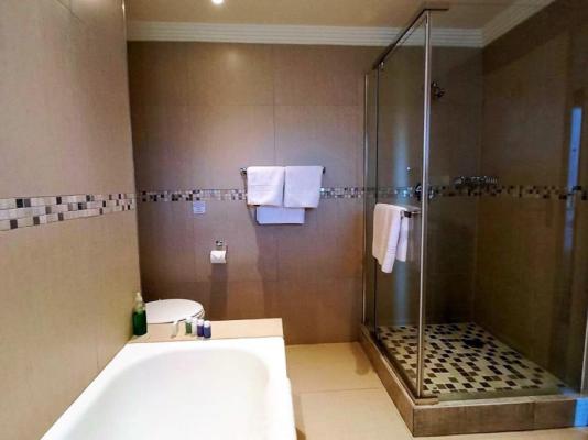 Room image 7