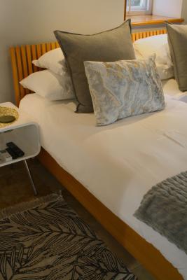 Room image 37