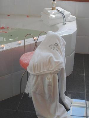 Room image 41