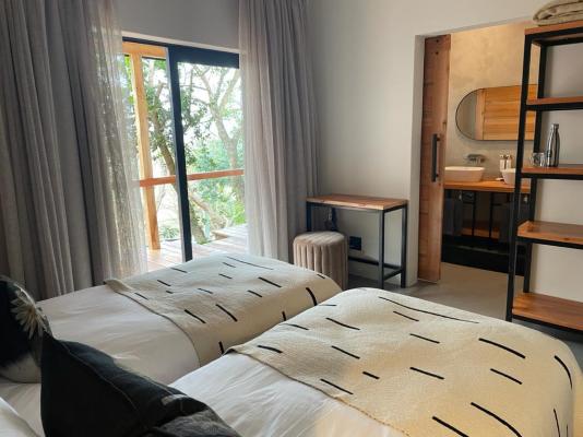 Room image 5