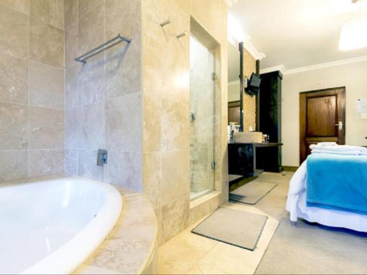 Room image 1
