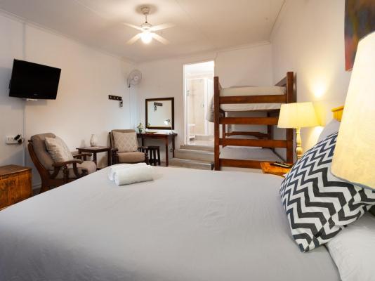 Room image 2