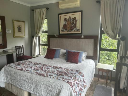 Room image 1