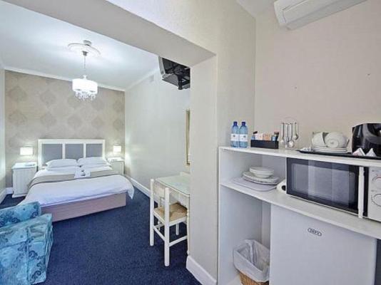 Room image 1