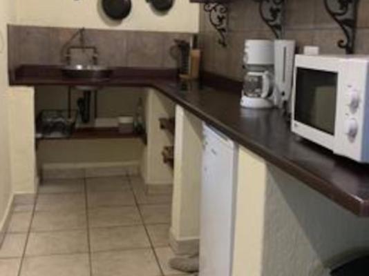 Room image 2