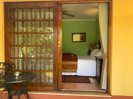 Room image 3