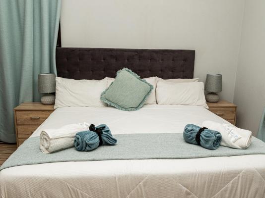 Room image 1