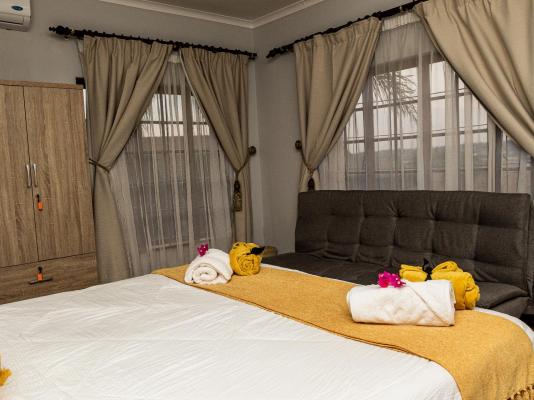 Room image 7