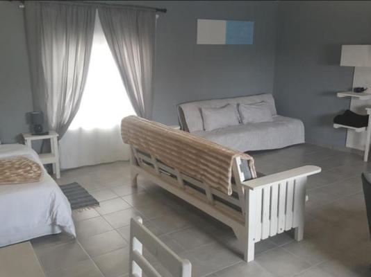 Room image 1