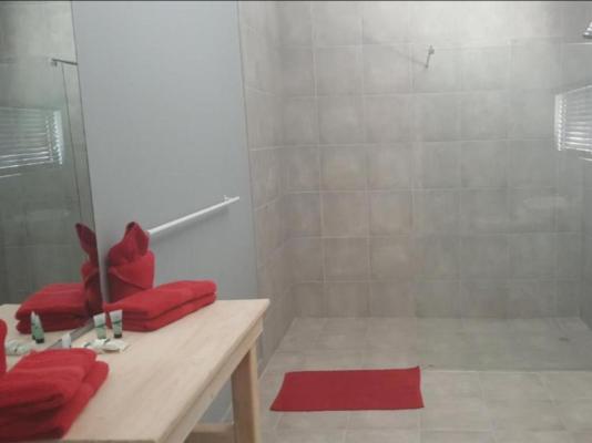 Room image 5