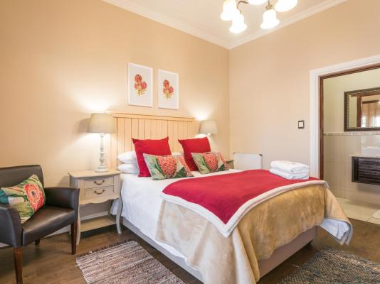 Room image 10