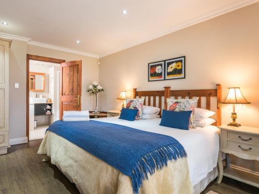 Room image 5