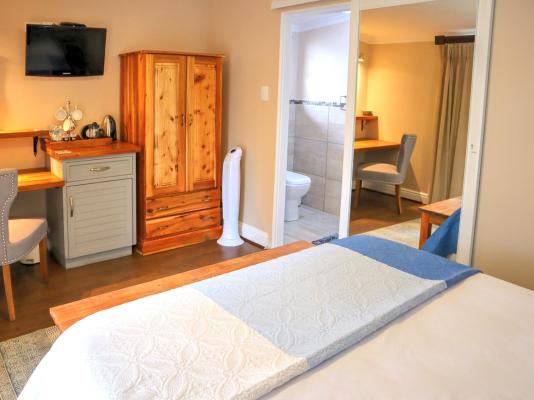 Room image 28