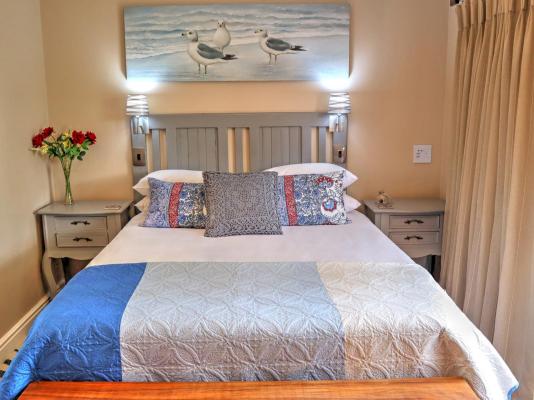 Room image 30