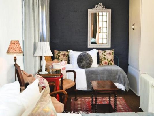 Room image 4