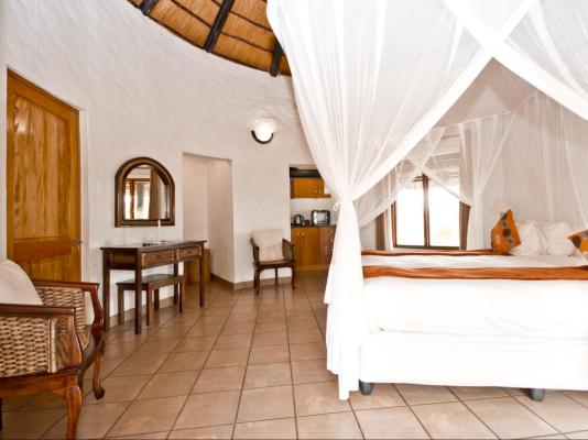 Room image 3