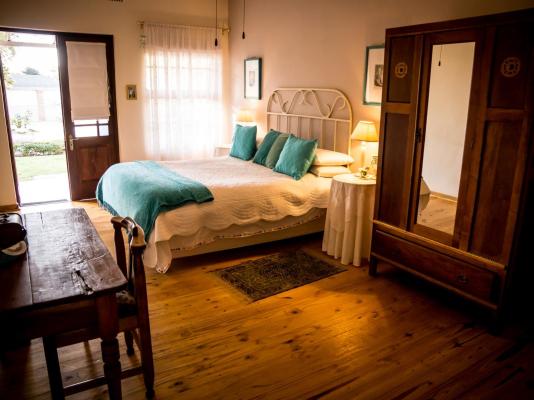Room image 4