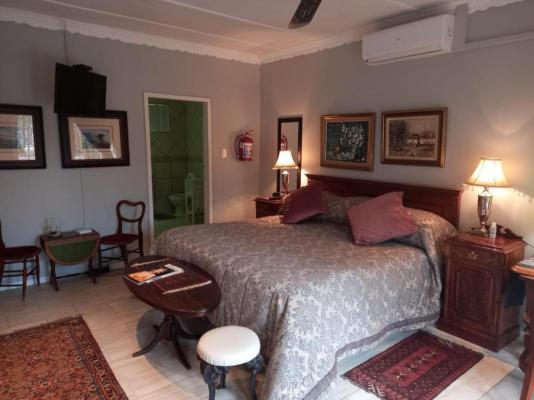 Room image 1